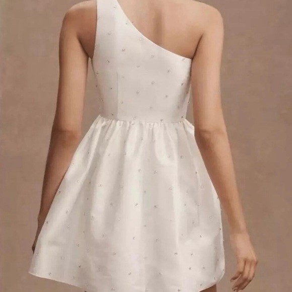 NWT SACHIN & BABI 0 Elliana White Rhinestone
Embellished One Shoulder Mini Dress - Picture 3 of 16